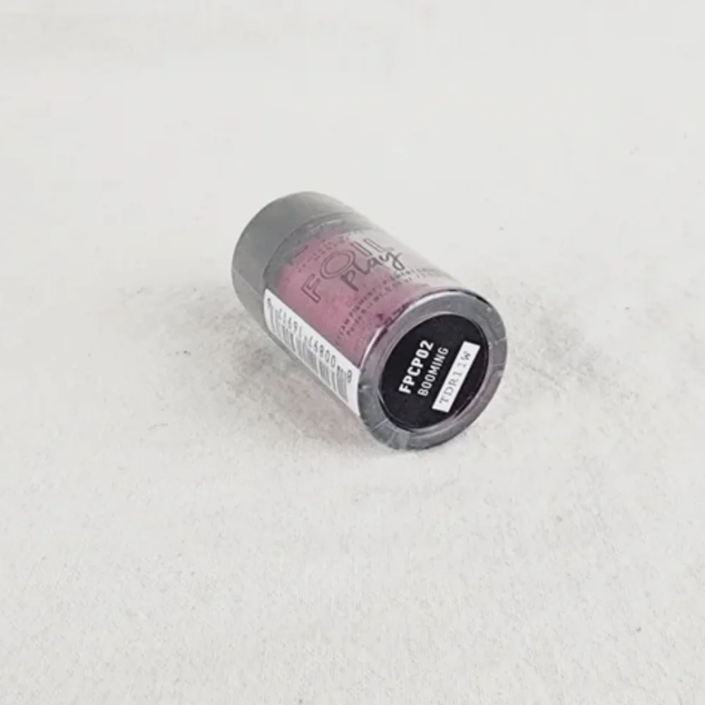 NYX blend eye